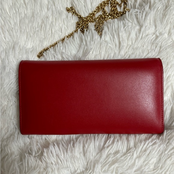 SALVATORE FERRAGAMO CHAIN WALLET (Authentic) - Picture 14 of 14